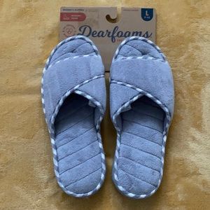 NWT Dearfoams Women’s Slippers Memory Foam